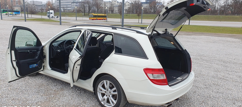 Mercedes-Benz Klasa C cena 36900 przebieg: 254000, rok produkcji 2010 z Warszawa małe 172